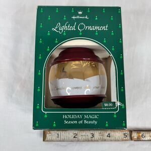 Vintage Hallmark Lighted Ornament Holiday Magic Season of Beauty Bulb 1985 + Box